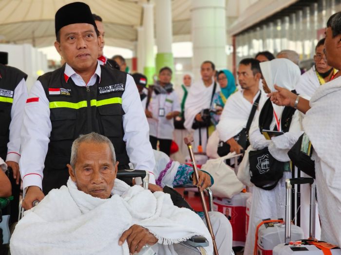 Jenis Asuransi Ibadah Haji di Indonesia - Photo by Disway