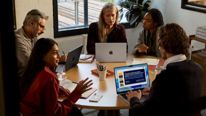 Review MacBook Neo Berdasarkan Pengguna - Photo by Apple